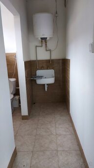 Sídlisko nad Jazerom ( 3850 m2 ) - 7