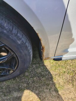 Predám VW touran - 7