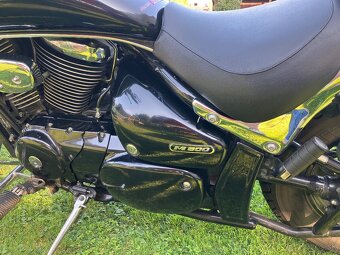 Suzuki intruder M800 - 7