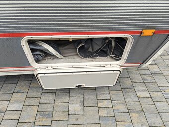 Beyerland Sprinter 390 - 1997, len 1000 kg, strieska, WC - 7