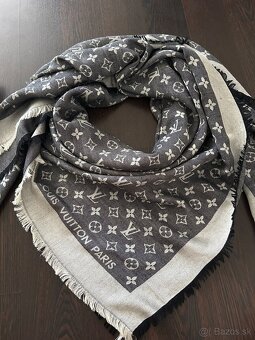 Louis Vuitton Monogram Denim shawl - 7