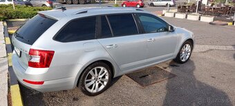 Škoda Octavia 3 kombi 2.0 TDI 110kw - 7