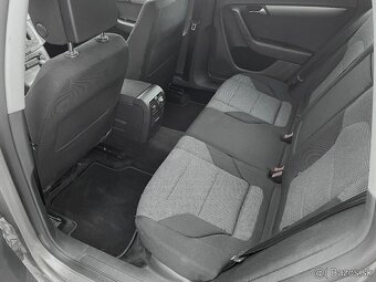 Volkswagen Passat B7 2.0 TDI DSG - 7