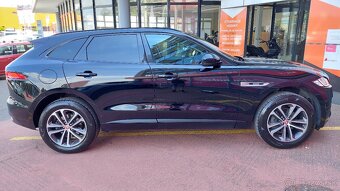 Jaguar F-Pace 2.0D I4 132kW AT8 AWD R-Sport - 7