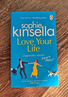 3 x anglicka kniha od Sophie Kinsella - 7