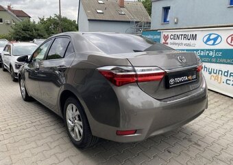 Toyota Corolla 1.6-AUTOMAT-KAMERA-NÍZKÉ KM - 7