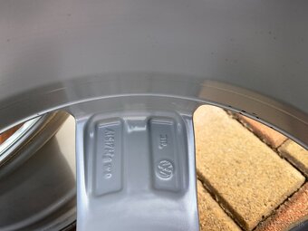 Volkswagen,Touran,Passat,T-roc,Škoda,Seat 5x112 r16 - 7