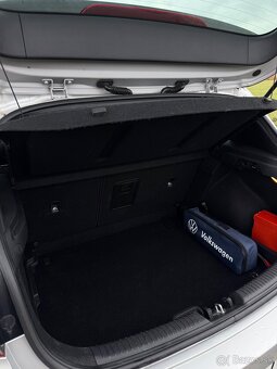 Hyundai i30 1.6 CRDi 100 kW, Automat, 2017 - 7