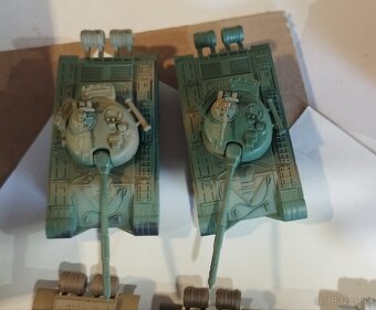 Tanky Revell a Trumpeter 1/72 - 7