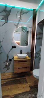 Prenájom bytu na námestí - 7