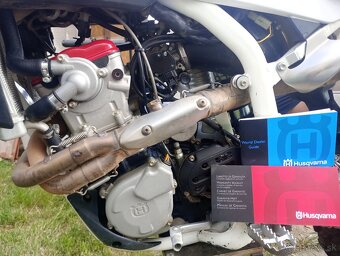 Husqvarna TE250 - 7