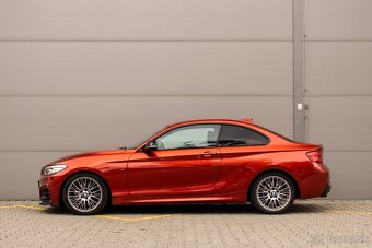 BMW f22 M240i manuál, samosvor - 7