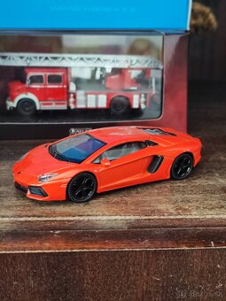 Modely áut Lamborghini a Ferrari - 7