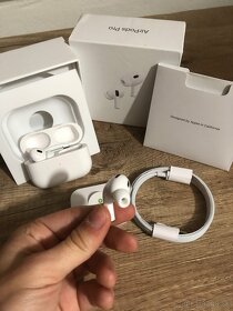 APPLE AIRPODS PRO 2 - 7
