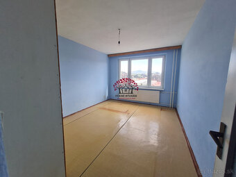 PREDAJ: 3izbový byt v centre Brezna 84m2 - 7