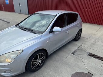 Hyundai i30, 1.6 CRDi, 85kw - 7