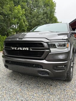 Dodge RAM 1500 5.7 V8 HEMI, 2019, Laramie, kůže , 96.000km - 7
