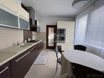 Prenájom 3 izbového bytu s balkónom v Nitre na Partizánskej - 7