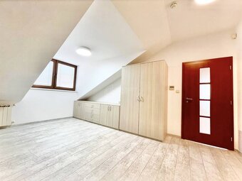 Prenájom nadštandardný veľkometrážny 2-izbový byt 95m2 v cen - 7
