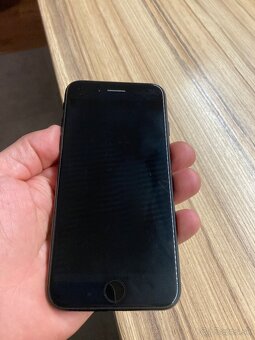 iPhone SE 2022 64GB - 7