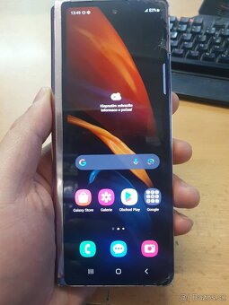 Samsung Galaxy Fold 2 - 7