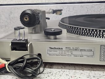 Gramofon Technics MODEL SL-220 》AUTOMATIC TURNTABLE SYSTEM - 7