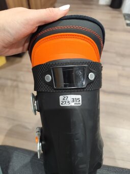 Lyže a lyžiarky - 7