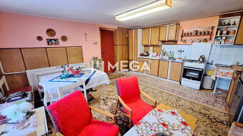 EXKLUZÍVNE NA PREDAJ:  3.podlažný dom v meste Snina - 7