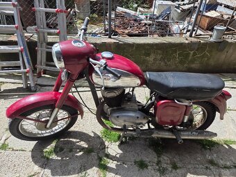 Jawa 250 - 7