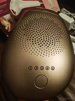 IPL depilátor Philips Lumea Advanced a zastrihávač - 7