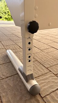 Výškovo nastaviteľný detský stôl - 7