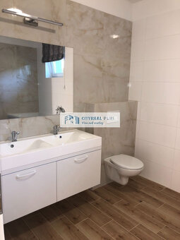 Prenajmem novostavbu 4-izbového rodinného domu Nitra - 7