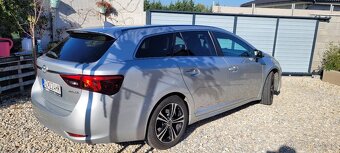 Toyota Avensis combi 2.0L D4D - 7