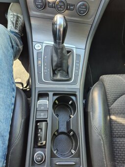 Prodám VW Golf VII Variant 2.0 TDI DSG - 7