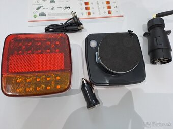 Sada zadných bezdrôtových LED svetiel na magnet - 7