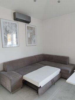 Rohová sedacia súprava - 7