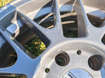 5x112 R17 8J ET35 Original OZ - 7