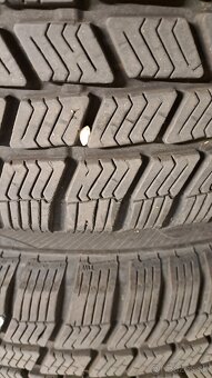 Predám zimný set 15"-5x100+185/60r15 Barum90% - 7