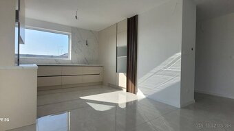 Nadštandardná novostavba 4 izbový bungalov hneď k nasťahovan - 7