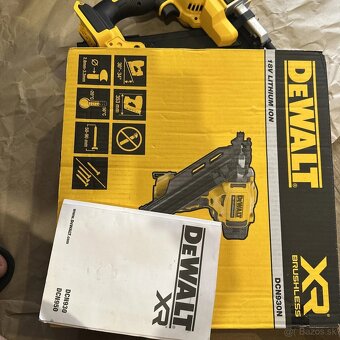 Nová AKU hřebíkovačka Dewalt DCN930N bez Aku - 7