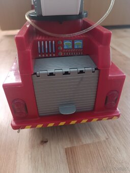 Detské veľké hasičské auto - 7