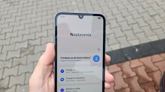 Samsung Galaxy A15 modrý - 7