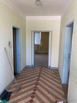 PREDAJ RD JELŠOVCE, POZEMOK 782 M2 - pôvodný stav - 7