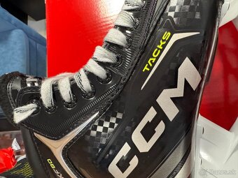 UPLNE NOVE POLOPROFI KORCULE CCM TACKS XF80 SENIOR - 7