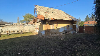 Pozemok v obci Tlmače na Starej ul. o výmere 1616 m2 - 7