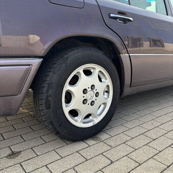 Mercedes-Benz E 250 2.5TDI 83kw - 7