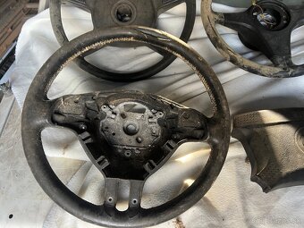 Volant - 7
