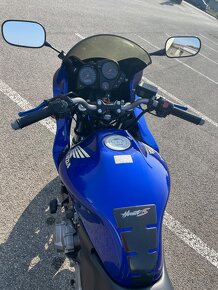 Honda Hornet - 7