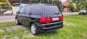 Volkswagen Sharan 1.9 TDI 85kW  130tis km - 7