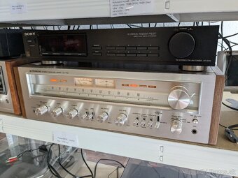 Technics, Akai, Kenwood, Pioneer, Sony............... - 7